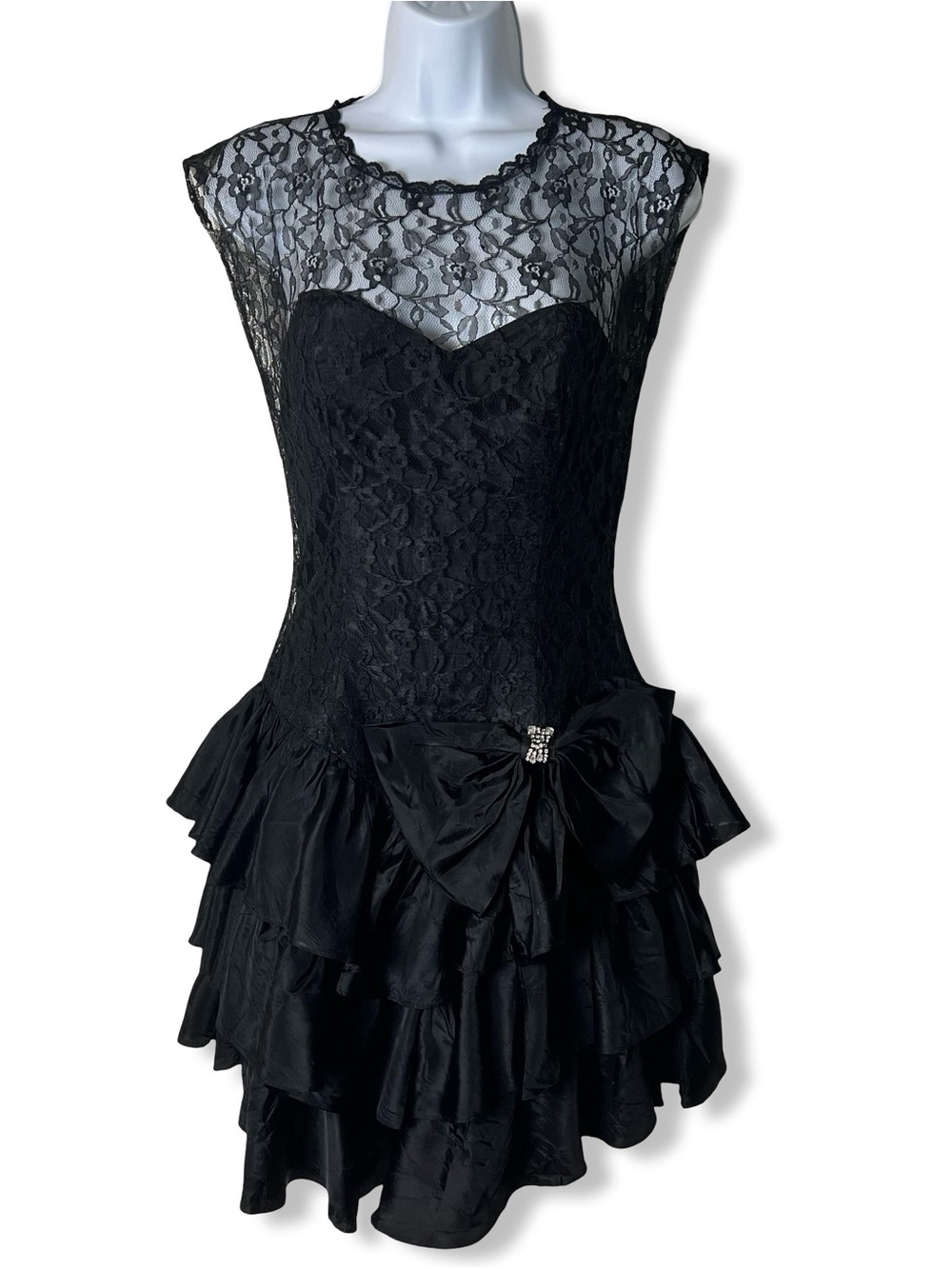 Steppin’ Out Vintage 80s Black Lace‎ Ruffle Rhinestone Bow Prom Dress Sz 7